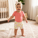 Roupa de Bebe Feminina Com Três Peças Short, Bandana e Body